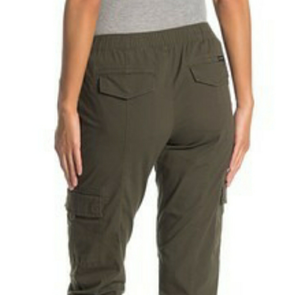 NWT Sanctuary Dark Olive Poplin Cargo Crop Pants - Picture 4 of 5